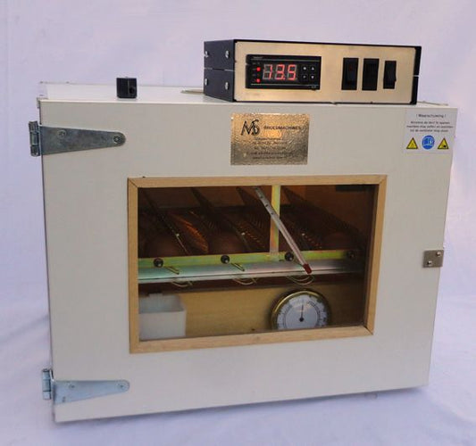 Broedmachine Model 35 halfautomaat